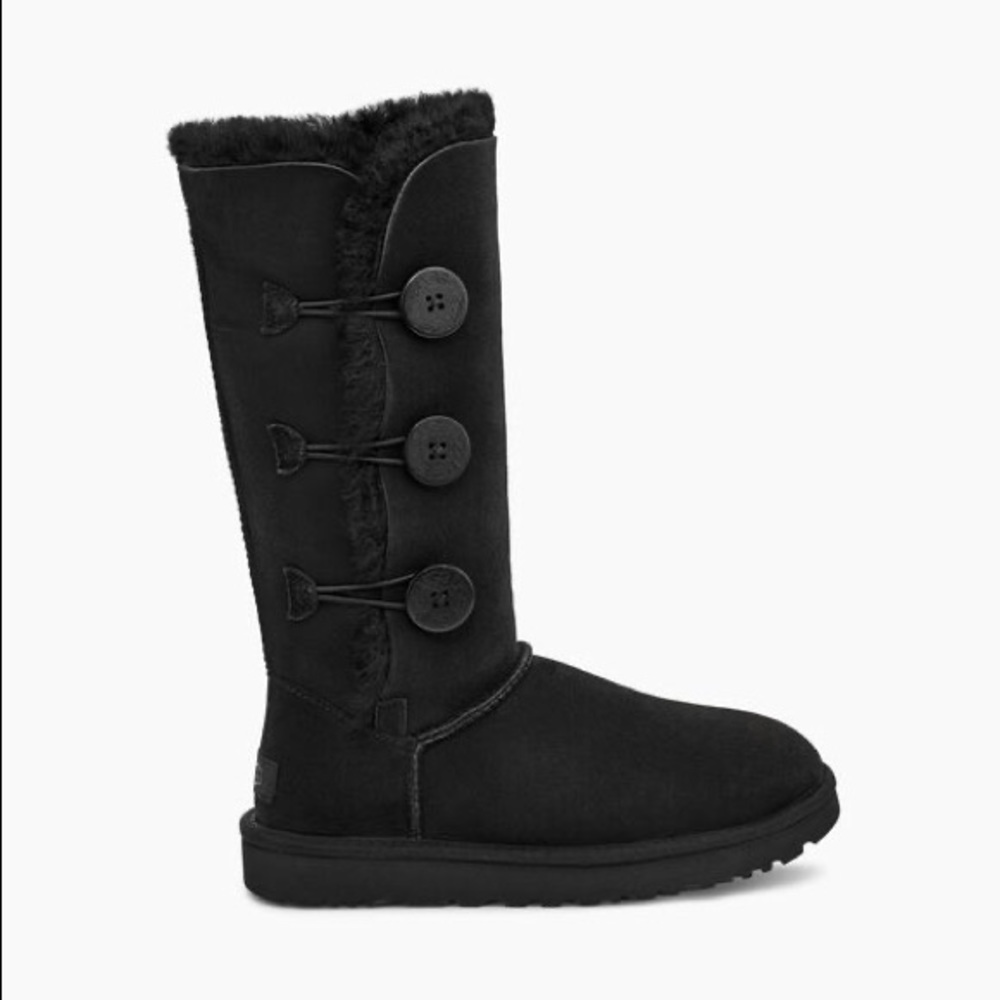 UGG BAILEY BUTTON TRIPLET II BOOT-BLACK-SIZE 8
